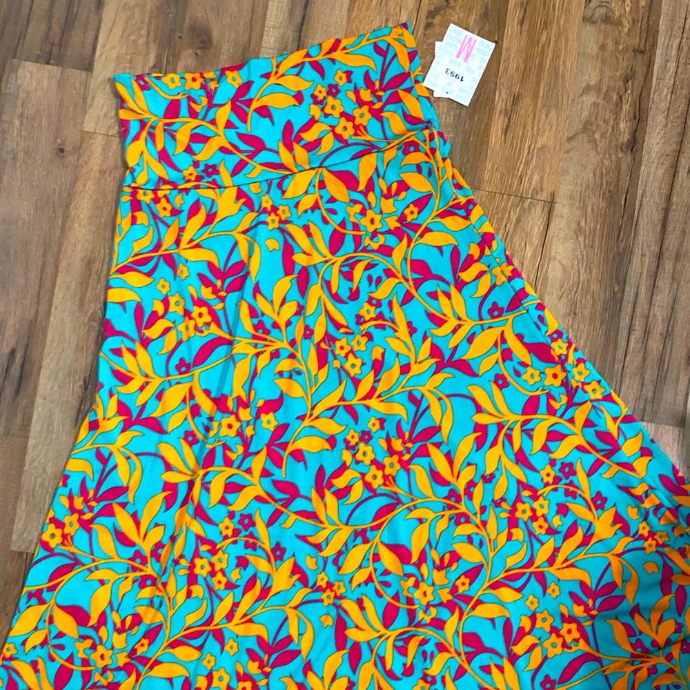 Medium LuLaRoe Maxi Skirt